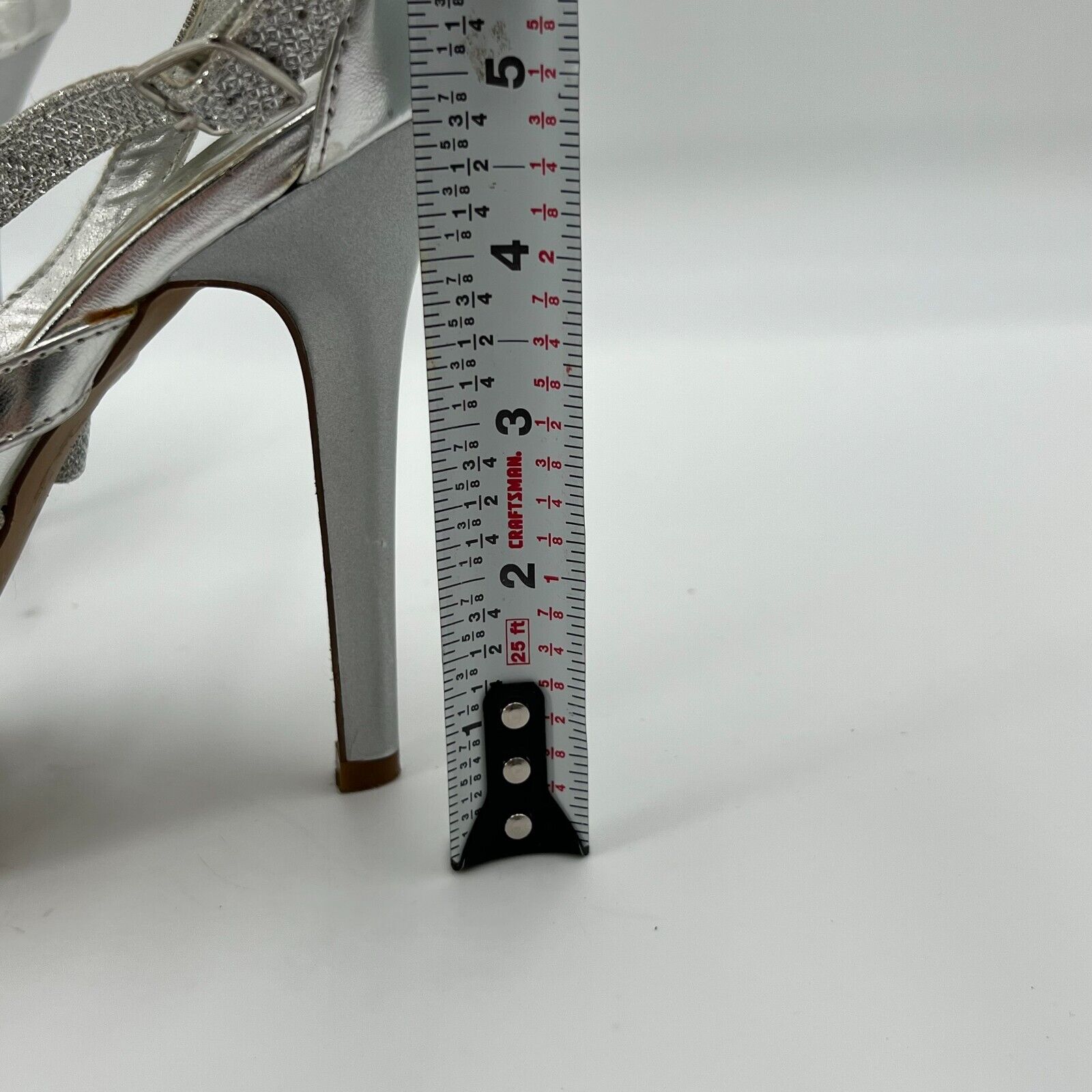 Deb Silver Glittering Jewels Adjustable Buckle Stilleto Peep Toe High Heels Sz 9