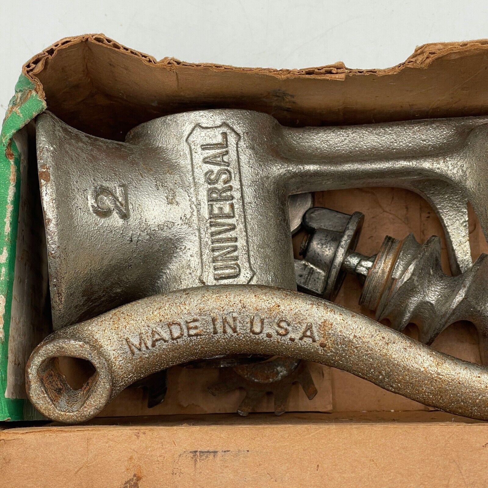 Vintage Universal Food and Meat Chopper No 2 in Original Box Parts Included