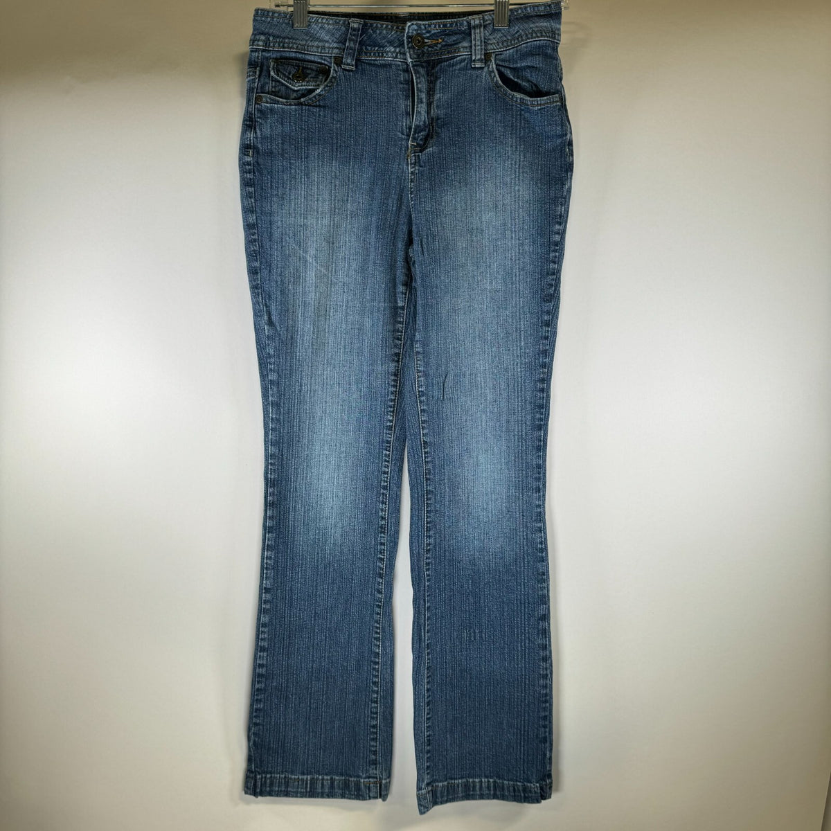St Johns Bay Womens Preppy Boot Cut Stretch Jeans Light Wash Blue Size 6