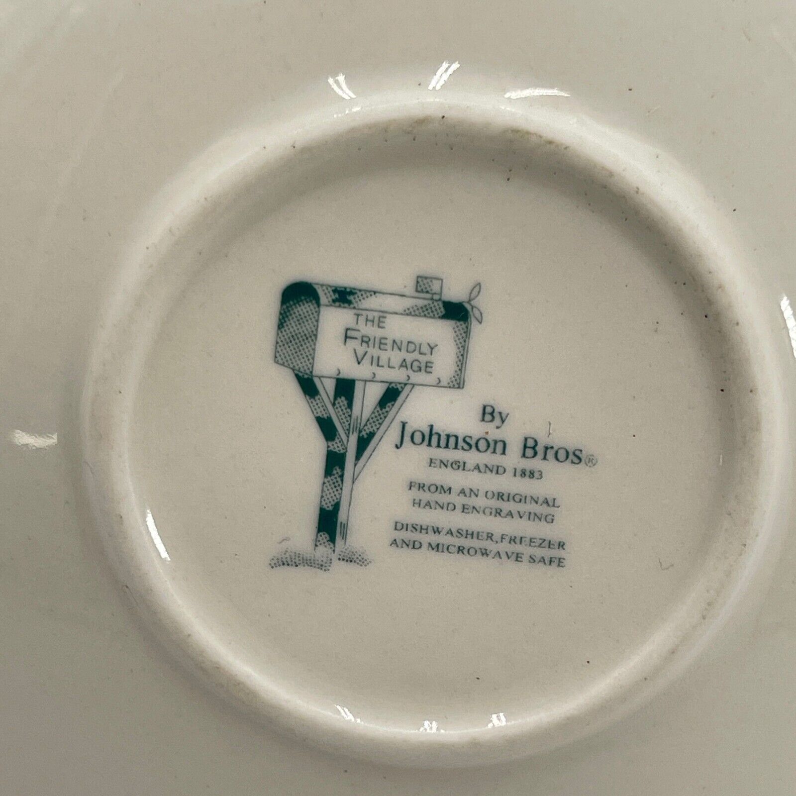 Vintage JOHNSON BROS FRIENDLY VILLAGE 5.5" Dessert PLATE