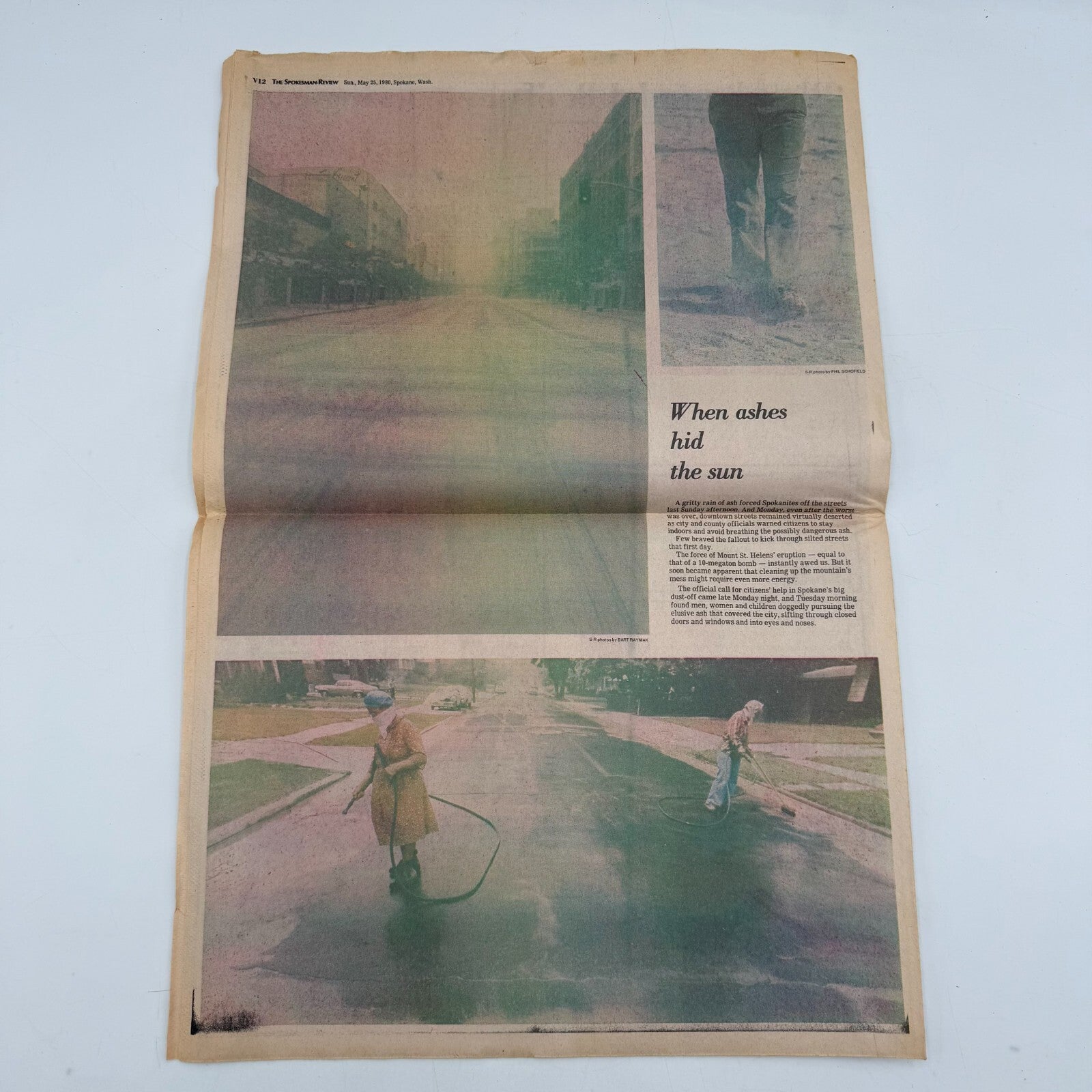 Spokesman Review Mount St. Helens Volcano Erupts! Collector Issue Newspaper 1980