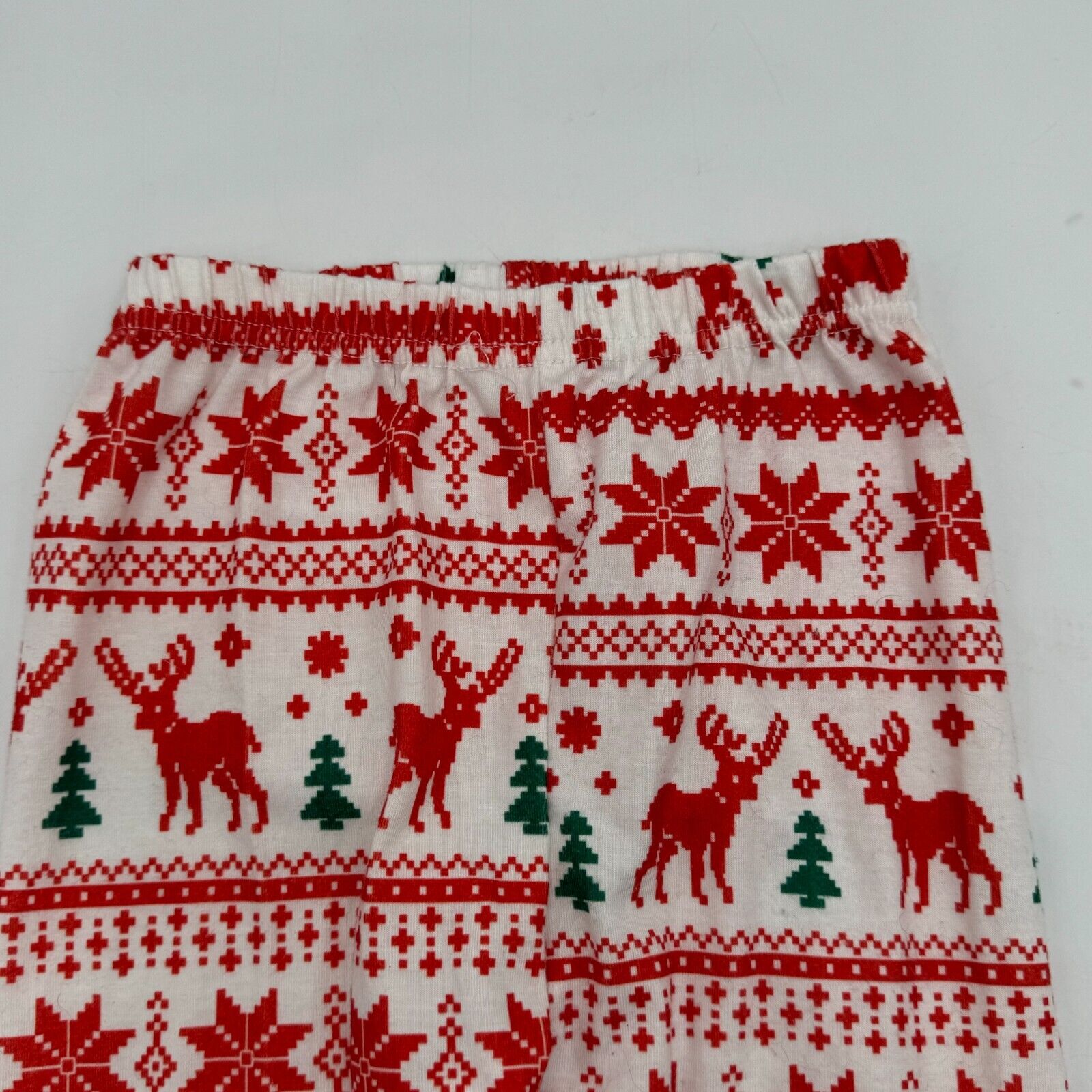 2 Piece Christmas Outfit Long Sleeve & Pants Red Green Reindeer Tree Kid Size 6