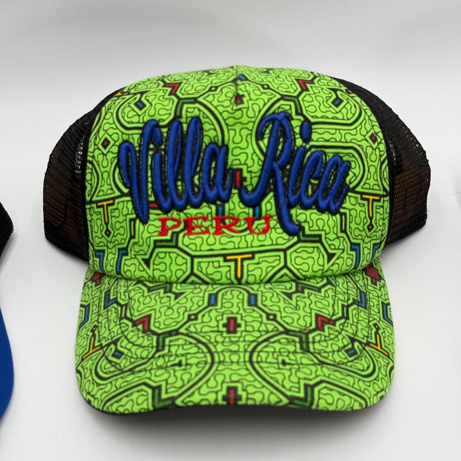 Lot of 3 Snapback Hats Truck Mesh Cap Green Red Travel Peru Blue Stone Callaway
