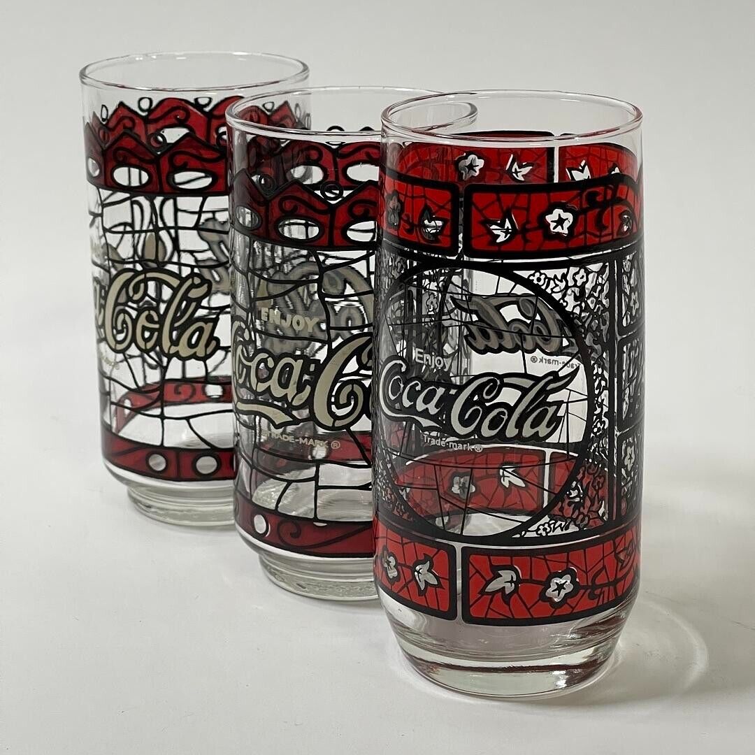 Vintage Coca-Cola Classic Advertising Tiffany Style Stained 16oz Drinking Glass