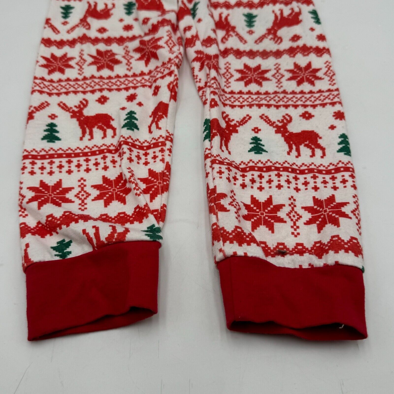 2 Piece Christmas Outfit Long Sleeve & Pants Red Green Reindeer Tree Kid Size 6