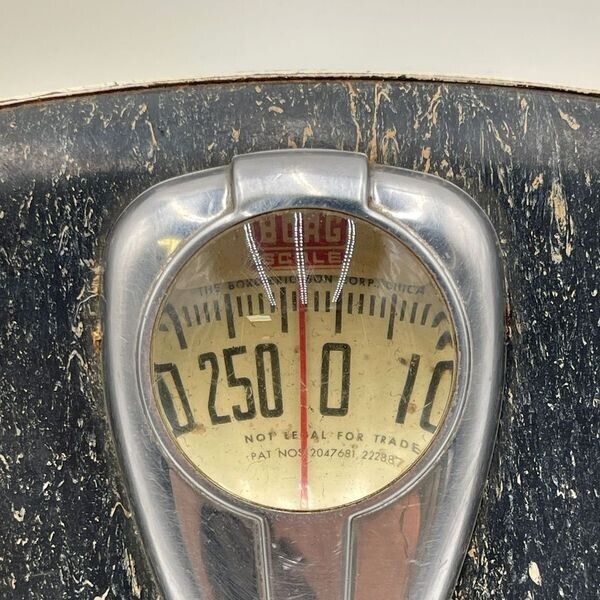 Vintage 1950s/1960s Borg Black / Chrome Bubble Glass Bathroom Scale Works