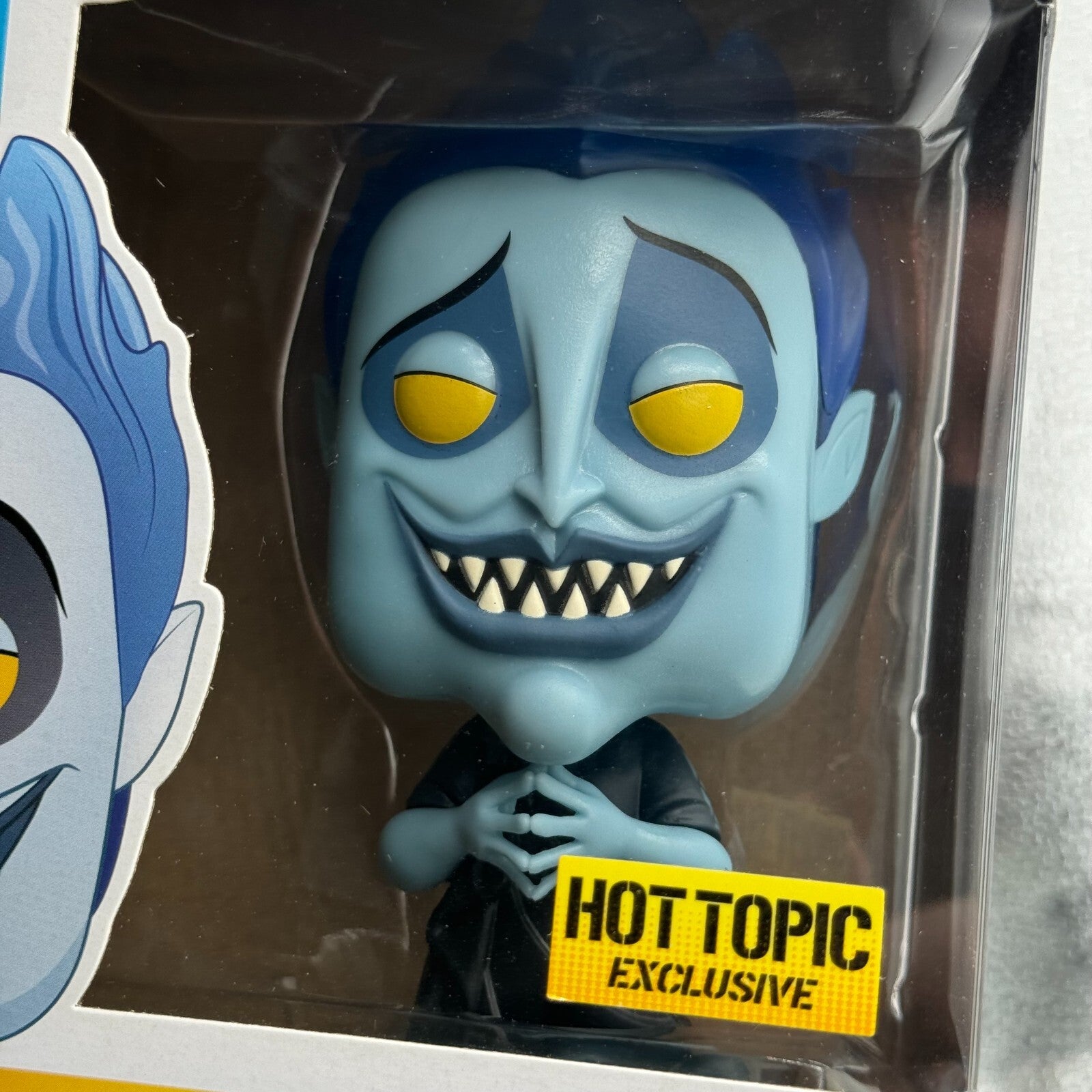 Funko Pop! Disney #381: Hades (Glow) Hot Topic Exclusive Vaulted Vinyl Figure NW