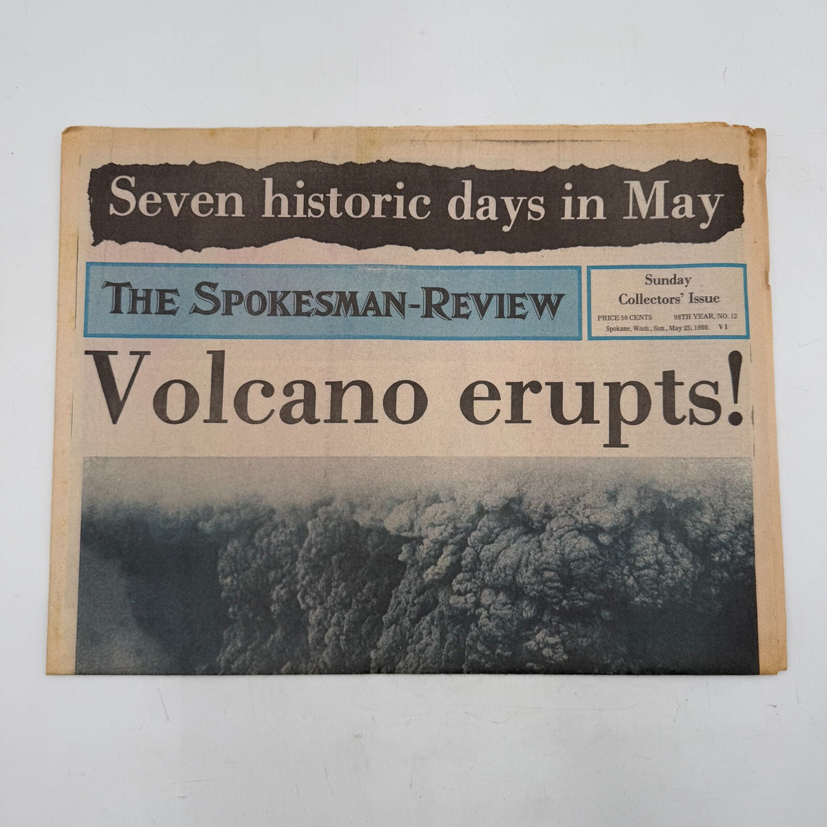 Spokesman Review Mount St. Helens Volcano Erupts! Collector Issue Newspaper 1980