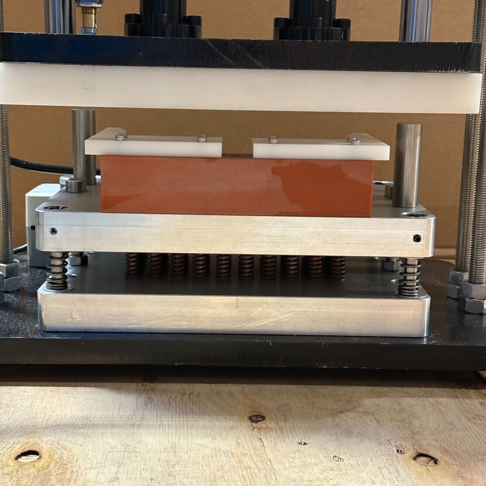 110-220V 1200W Electric Scale-up Die-cutting Machine EVA PVC Dual Motor