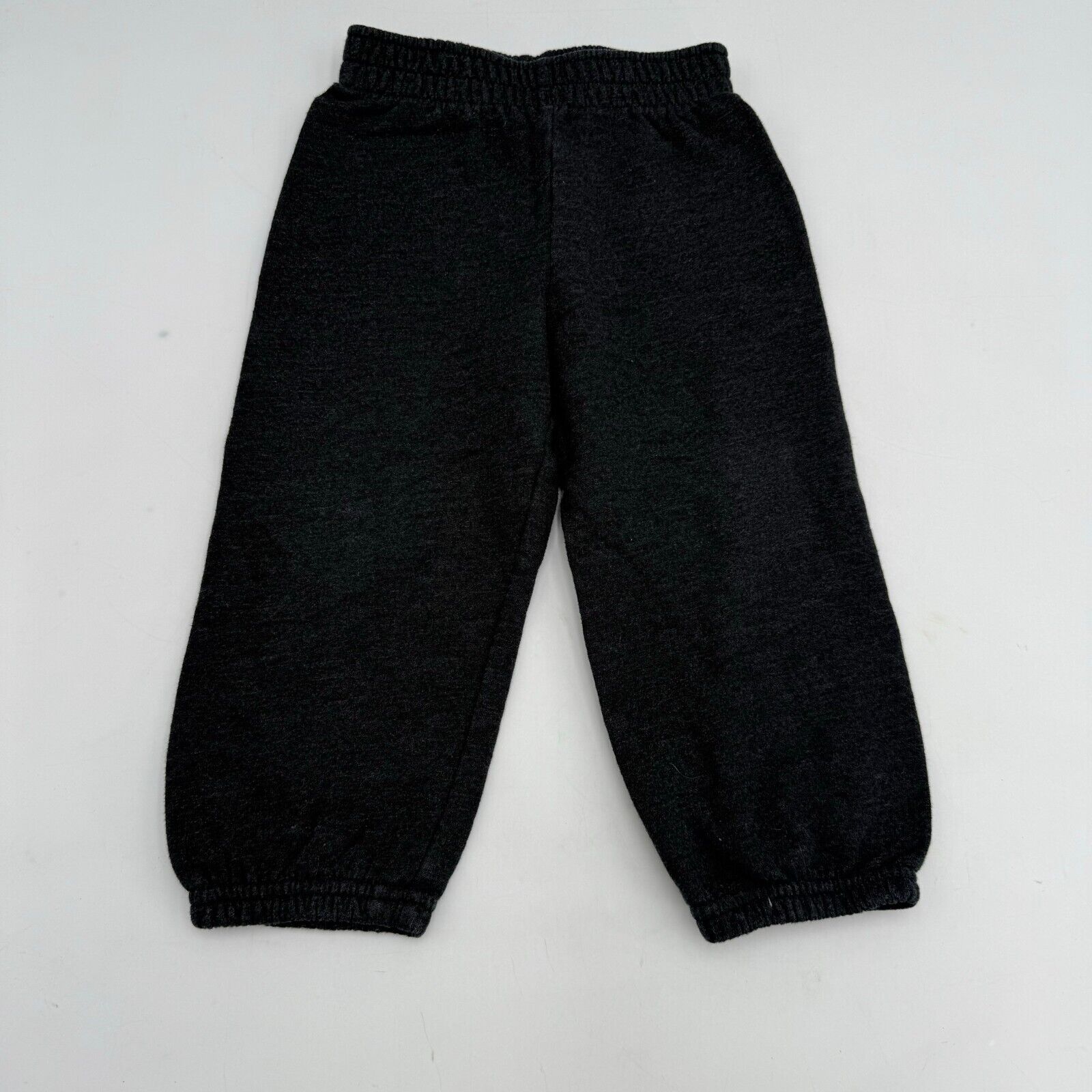 Lot of 8 Boy’s Pants & Shorts Cargo Stretch Jeans Sweats Grey Black Carter 2T