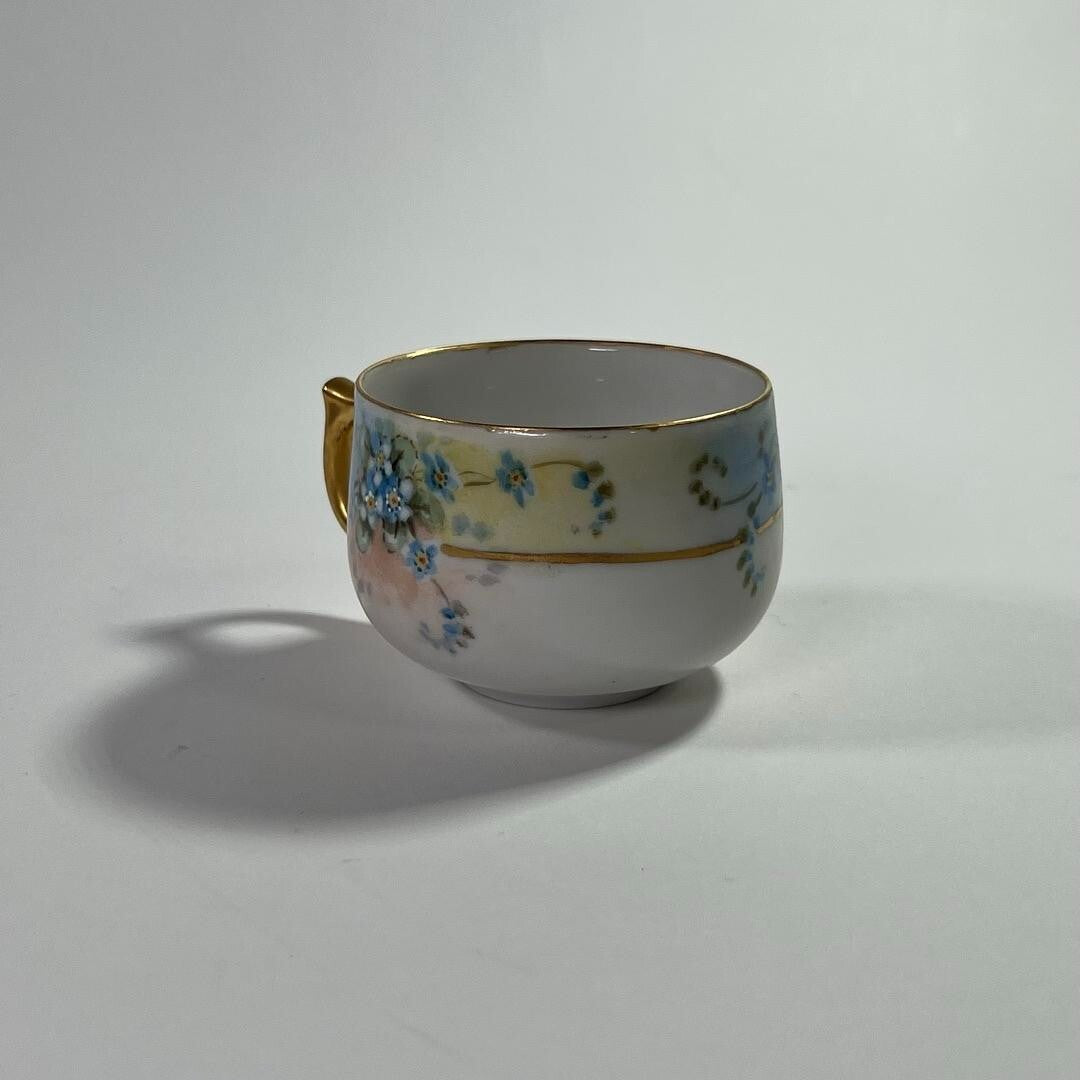Vintage Victorian Era Japanese Hand Painted Pierce Teacup