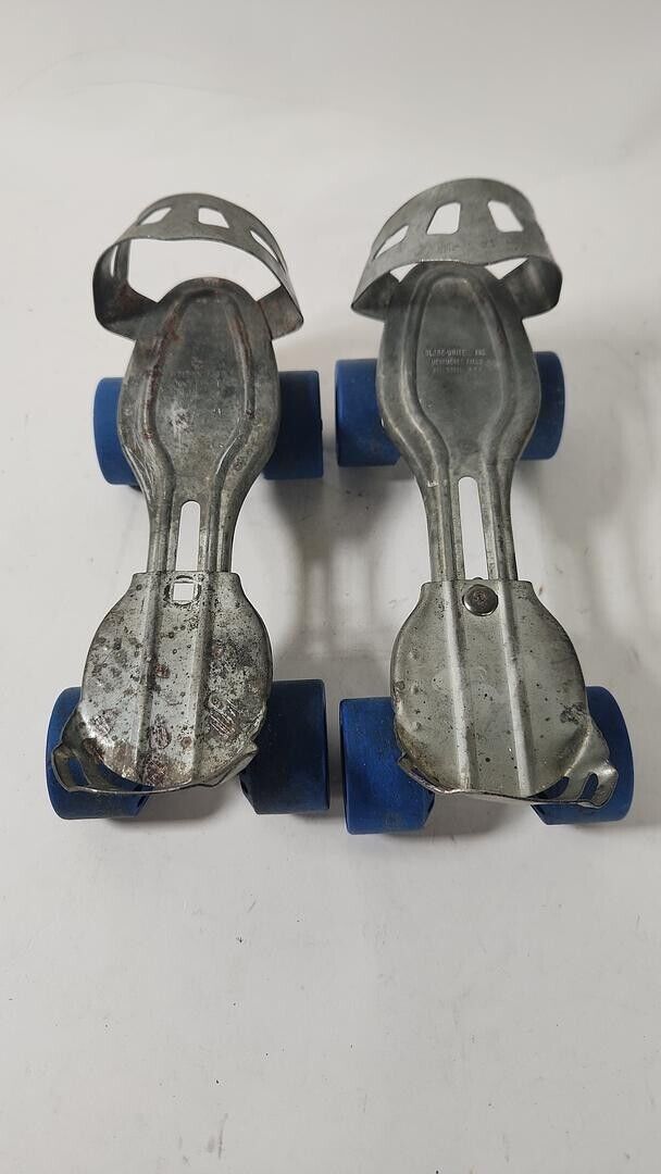 Vintage Globe United Inc. Adjustable Metal Roller Skates, Pin Missing on One