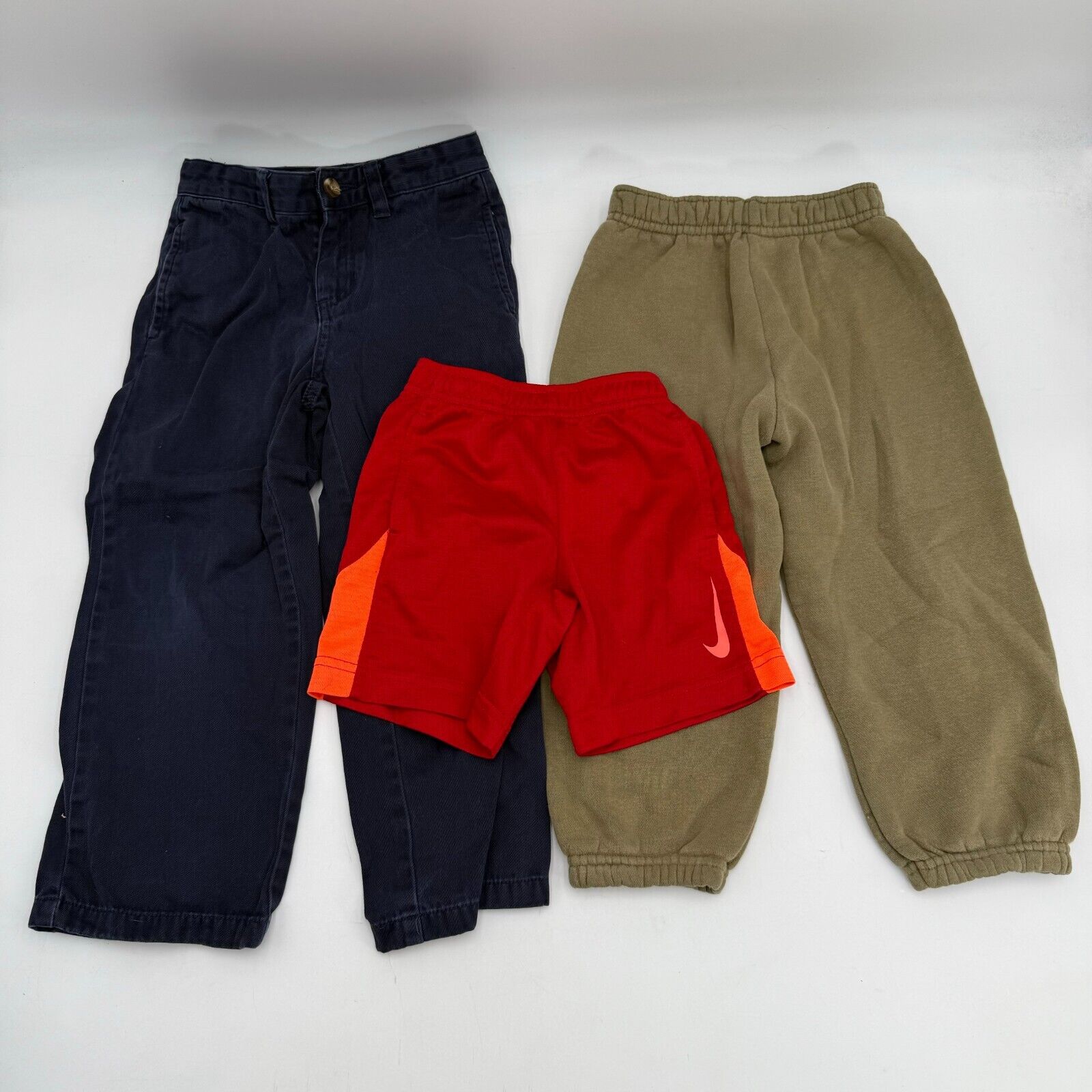 Lot of 3 Kids Boy’s Size 4 4T Sweatpants Cargo Pants Dri-fit Shorts Nike Red