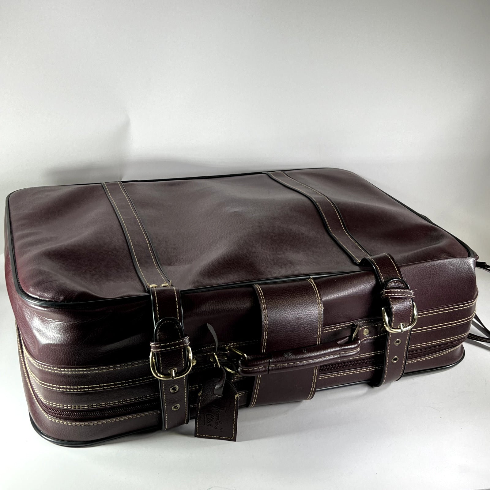 Traveler’s Club Brown Genuine Leather 2 Piece Buckle Luggage Set Vintage