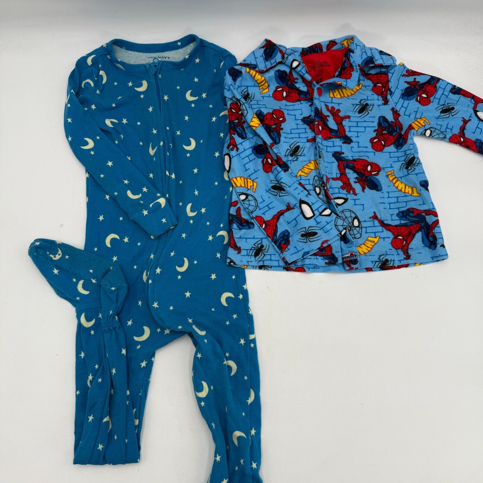 Lot of 2 Toddler Pajamas Disney Marvel Spider Man Shirt Moon Stars Blue FullZip