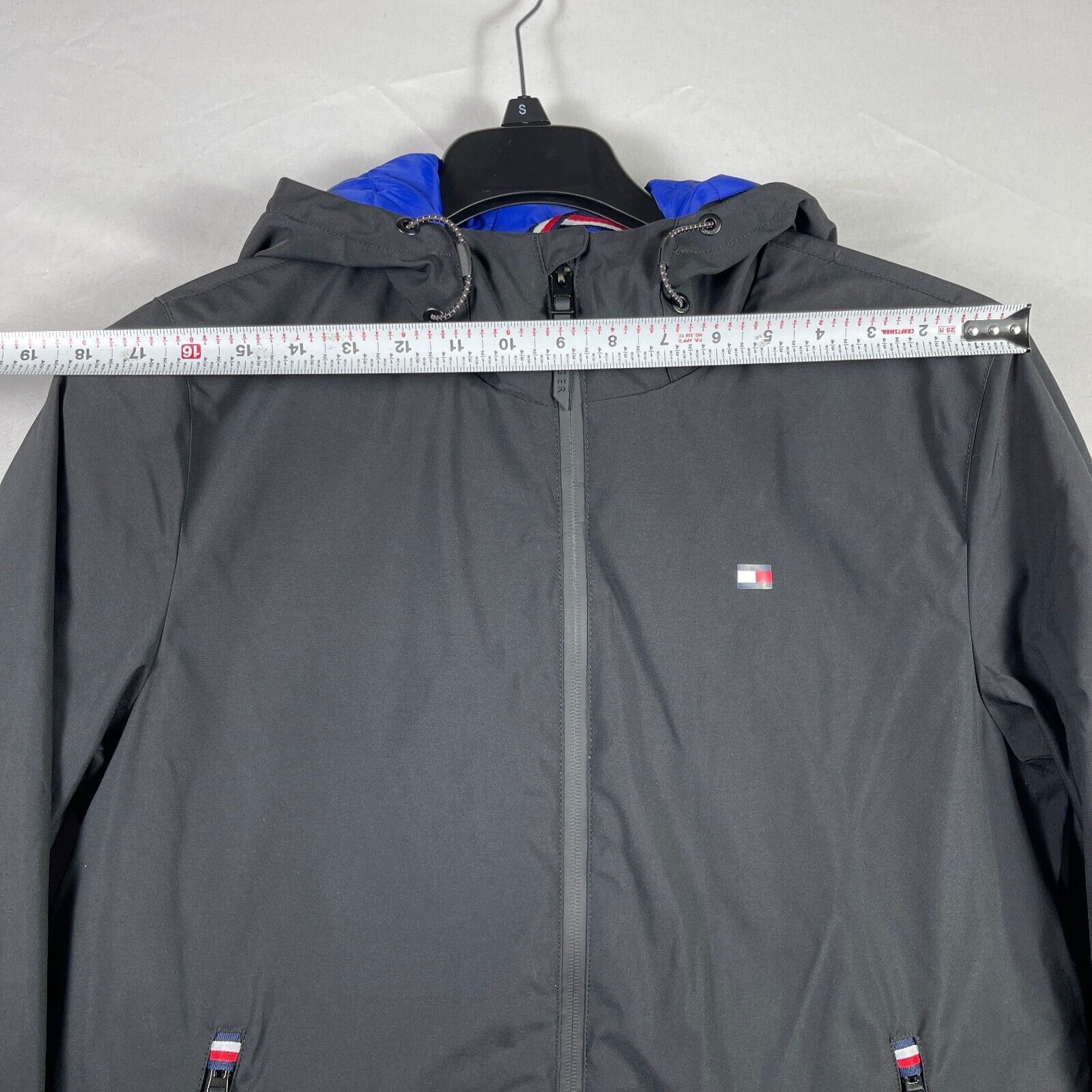 Tommy Hilfiger Flex Mens Hooded Windbreaker Jacket Black Water Resistant Size S