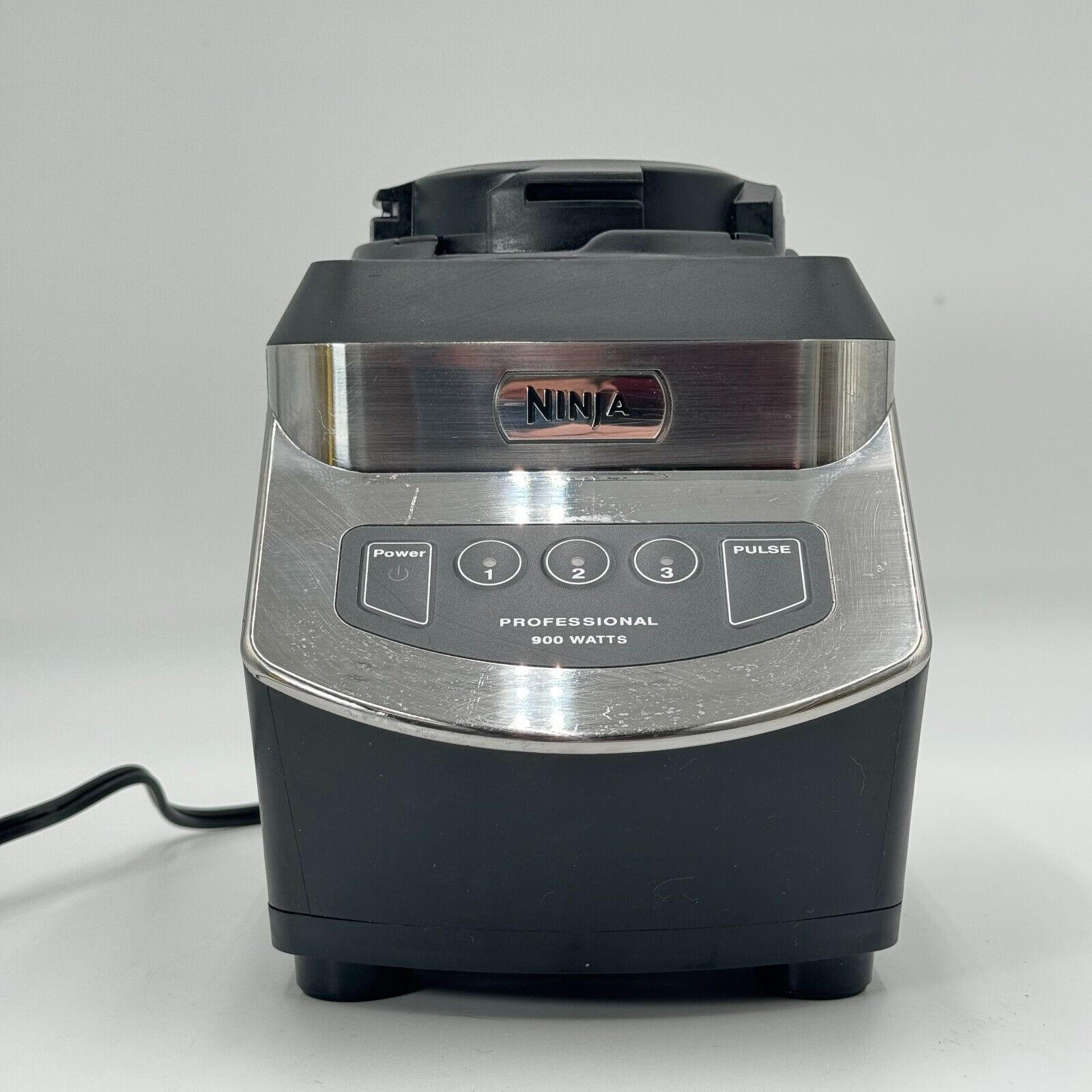 Ninja NJ600 Blender Professional 900 Watt Stainles Steel Base Only Tested Works
