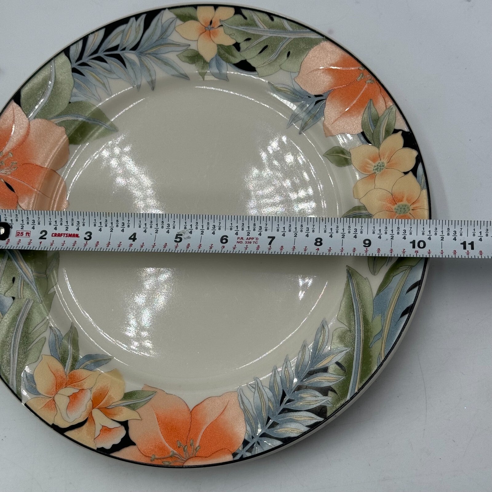Gibson Floral Design 10in Dinner Plate - Microwaveable, Dishwasher & Oven Safe