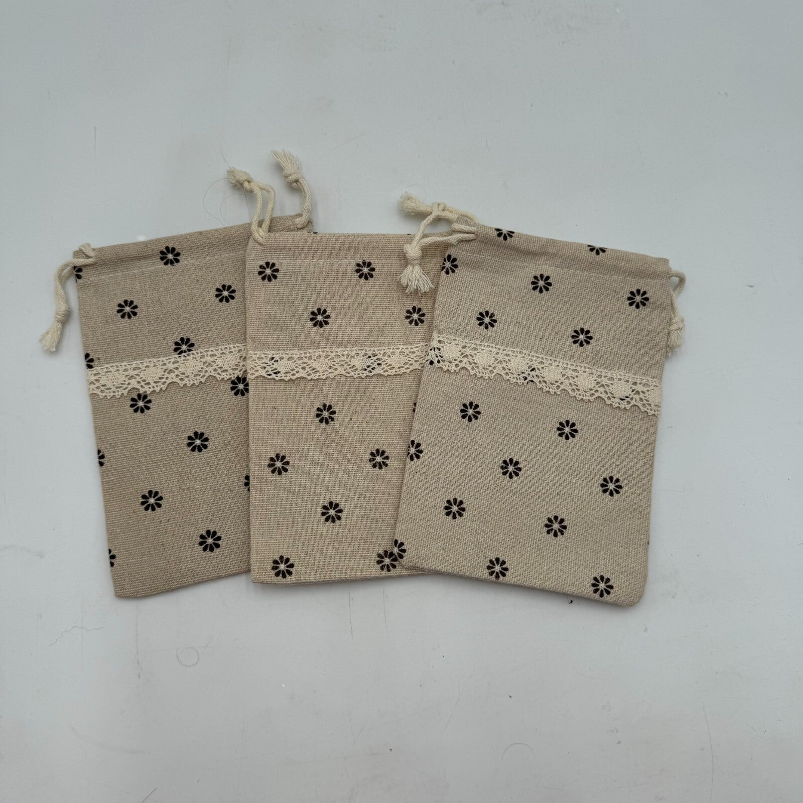 Lot of 9 Makeup Bags Purse Zippered Pouches 9x6 6x4 Storage Carry Clutch Pouch
