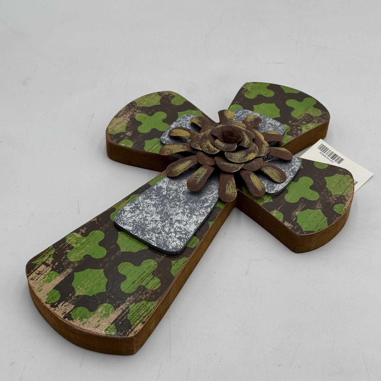 Rustic Wooden Hanging Wall Mount 11.5in  Brown & Olive Green Pattern Cross NWT