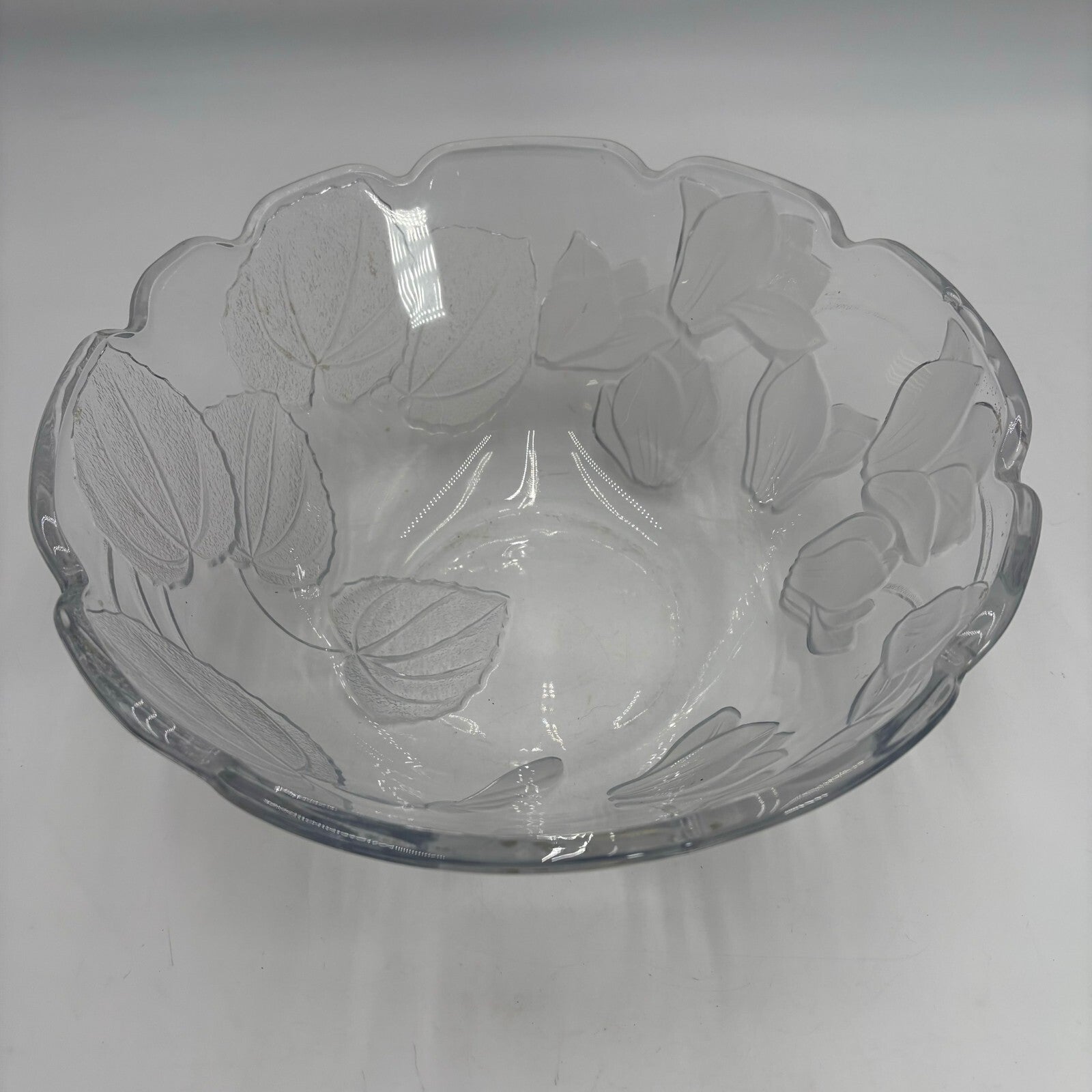 Fifth Avenue 12” Frosted Crystal Glass Bowl