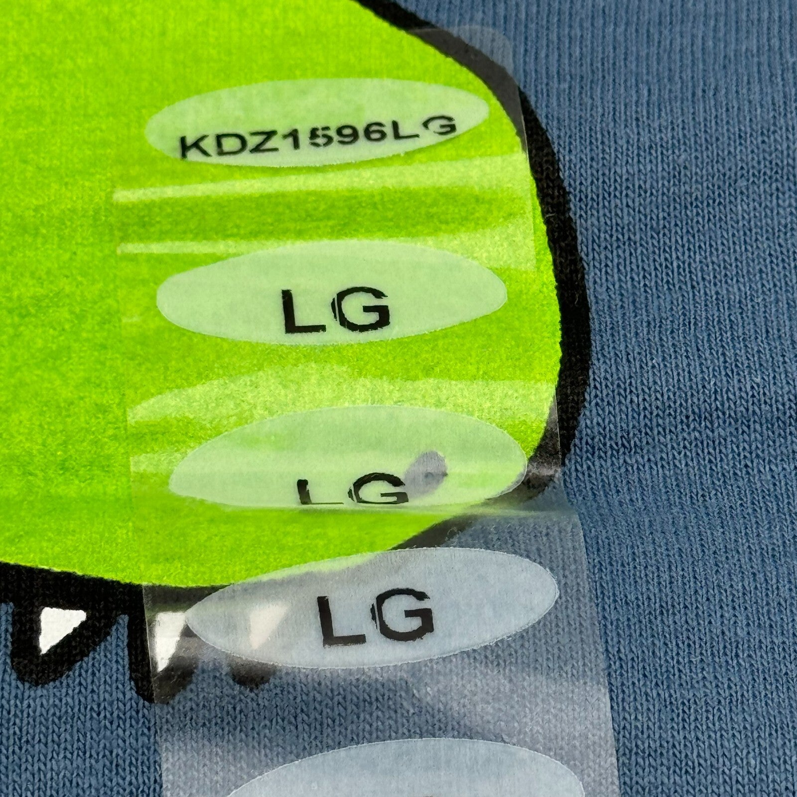 Kerusso Blue Psalm 107:1 Love Forever Youth Size Large L (10-12) NWT