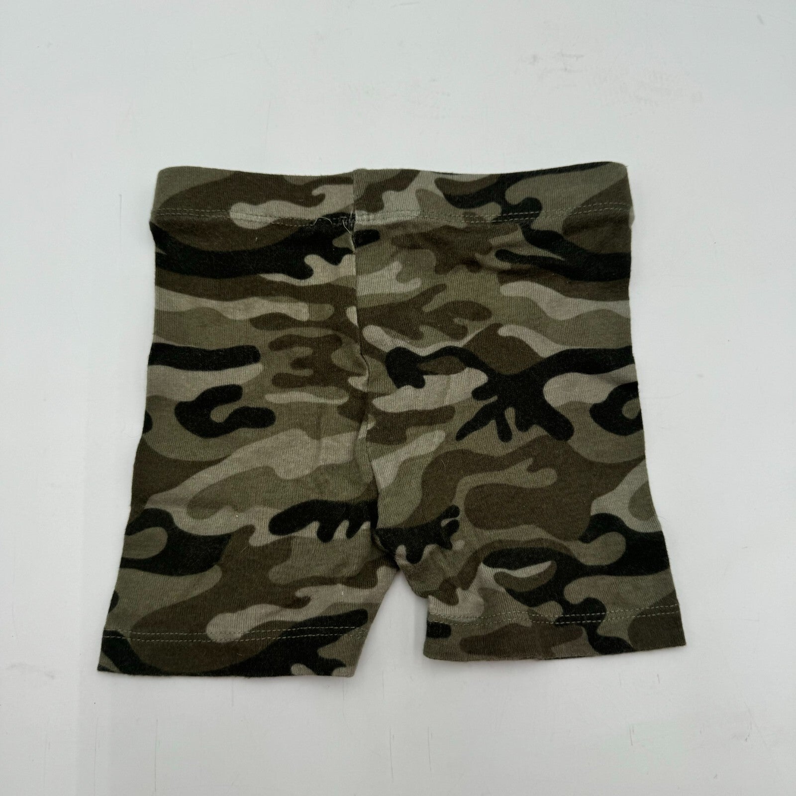 Lot of 4 Boys Shorts Cargo Activewear Pajama Camo Stars Red Navy Toddler Size 3T