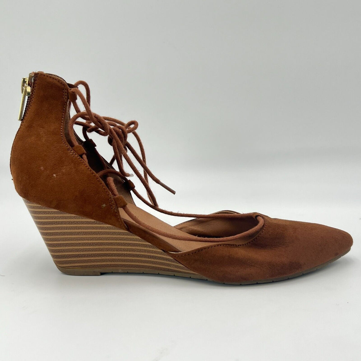 Kenneth Cole Faux Suede Pointed Toe Wedge Zipper Stand Down Pump Brown Size 8