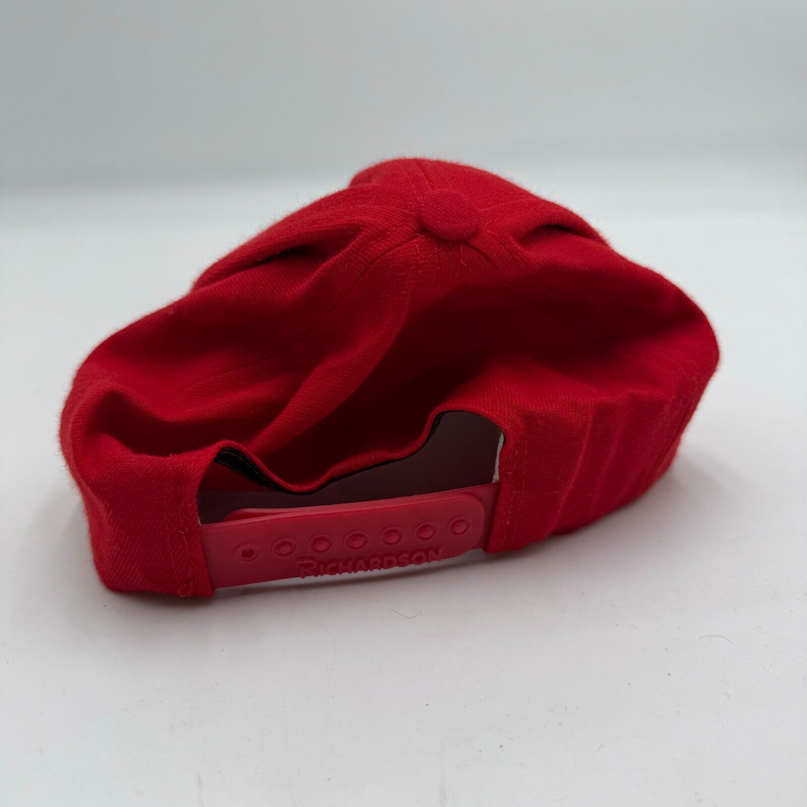 Richardson 512W Wool Serge Snapback Baseball Cap Vibrant Red Adjustable Men L