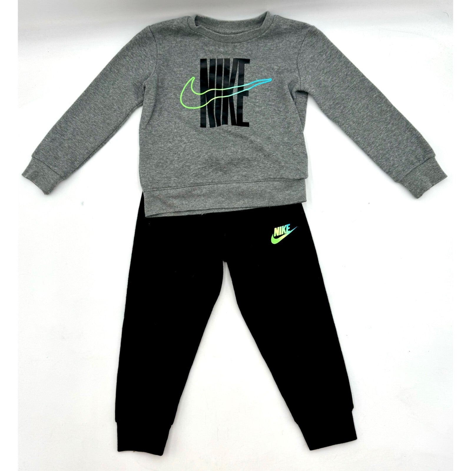 2 pc Nike Activewear Outfit Sweatshirt Sweat Pants Green Blue Logo Size 3T