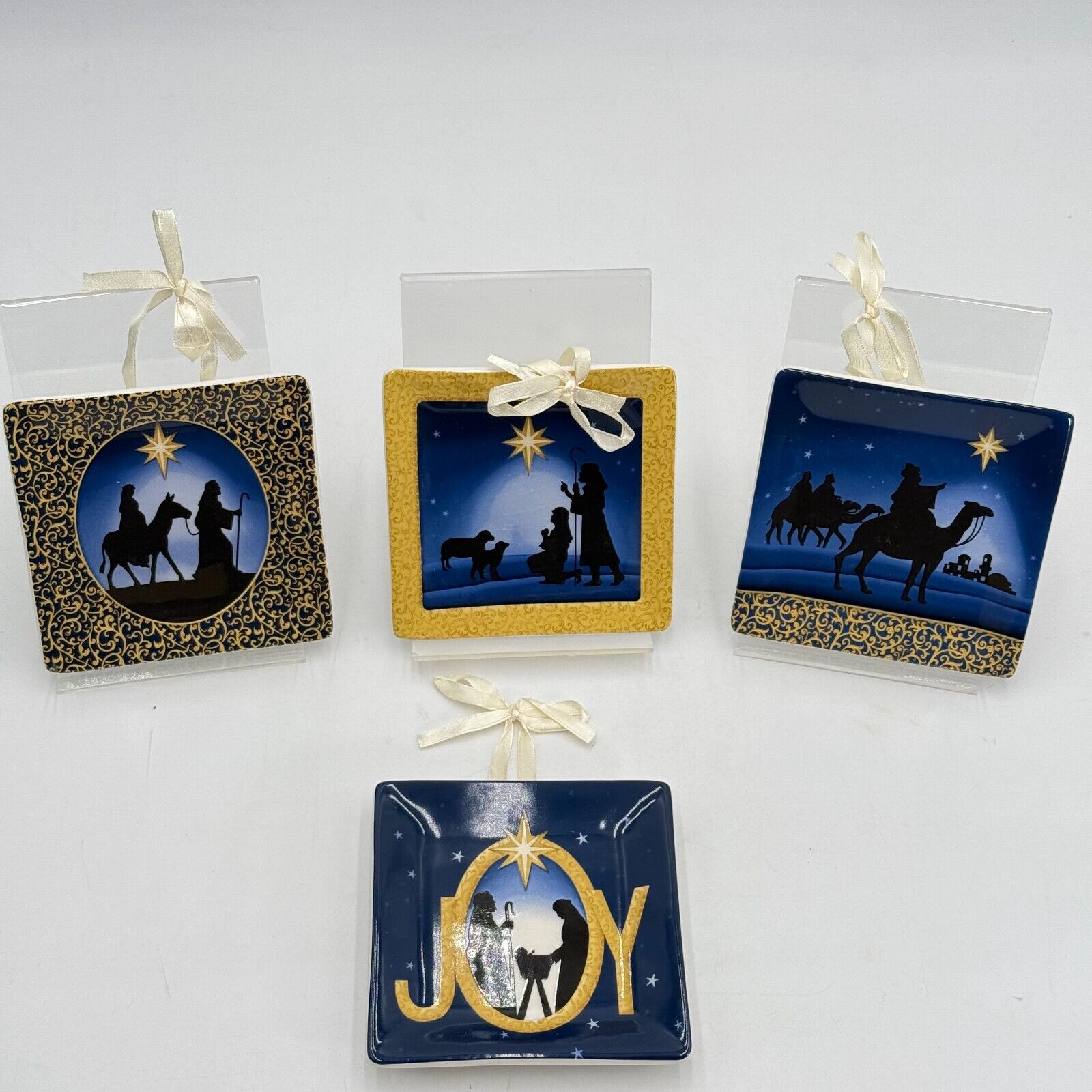 Manual Set of 4 High Quality Ceramic Decorative Square Hanging Plates
