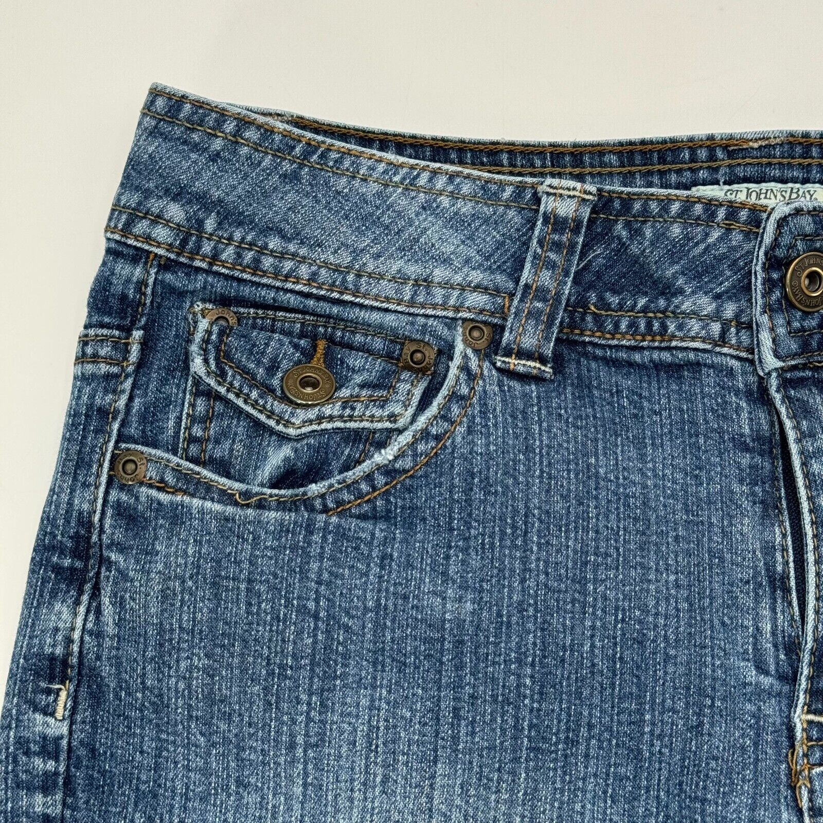 St Johns Bay Womens Preppy Boot Cut Stretch Jeans Light Wash Blue Size 6