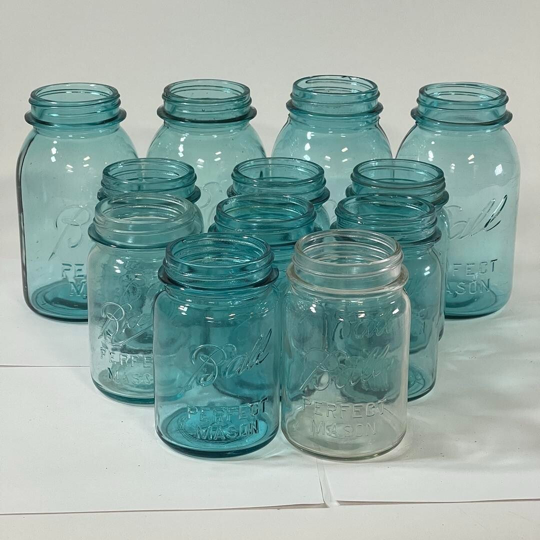 Assorted Lot of 12 Ball Perfect Mason Jars No Lids (Clear & Aqua)