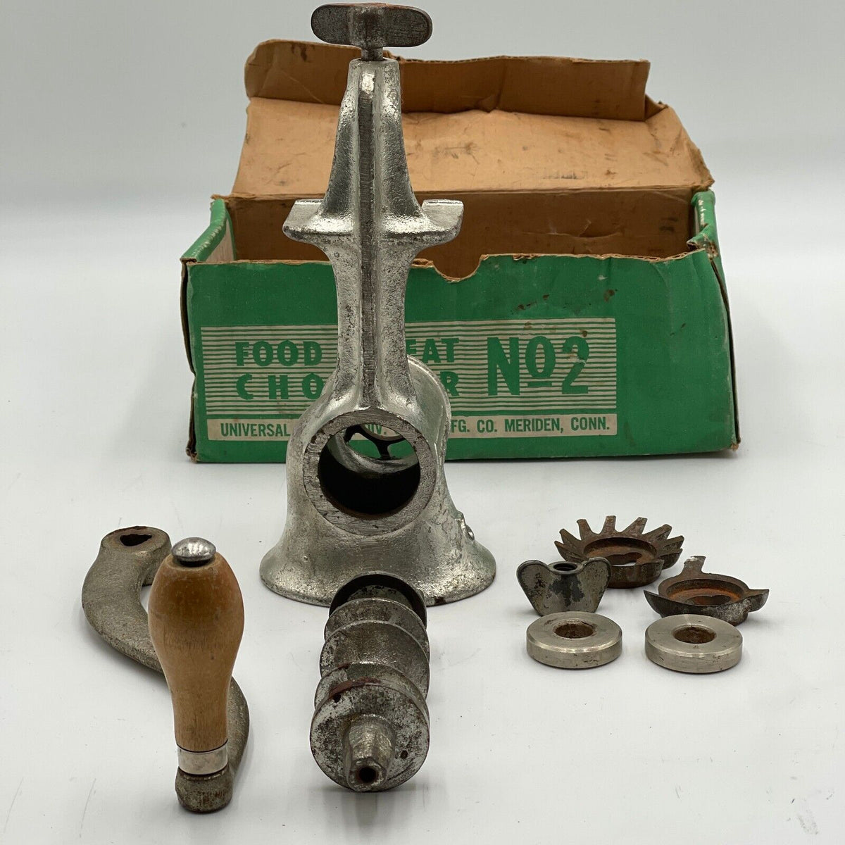 Vintage Universal Food and Meat Chopper No 2 in Original Box Parts Included