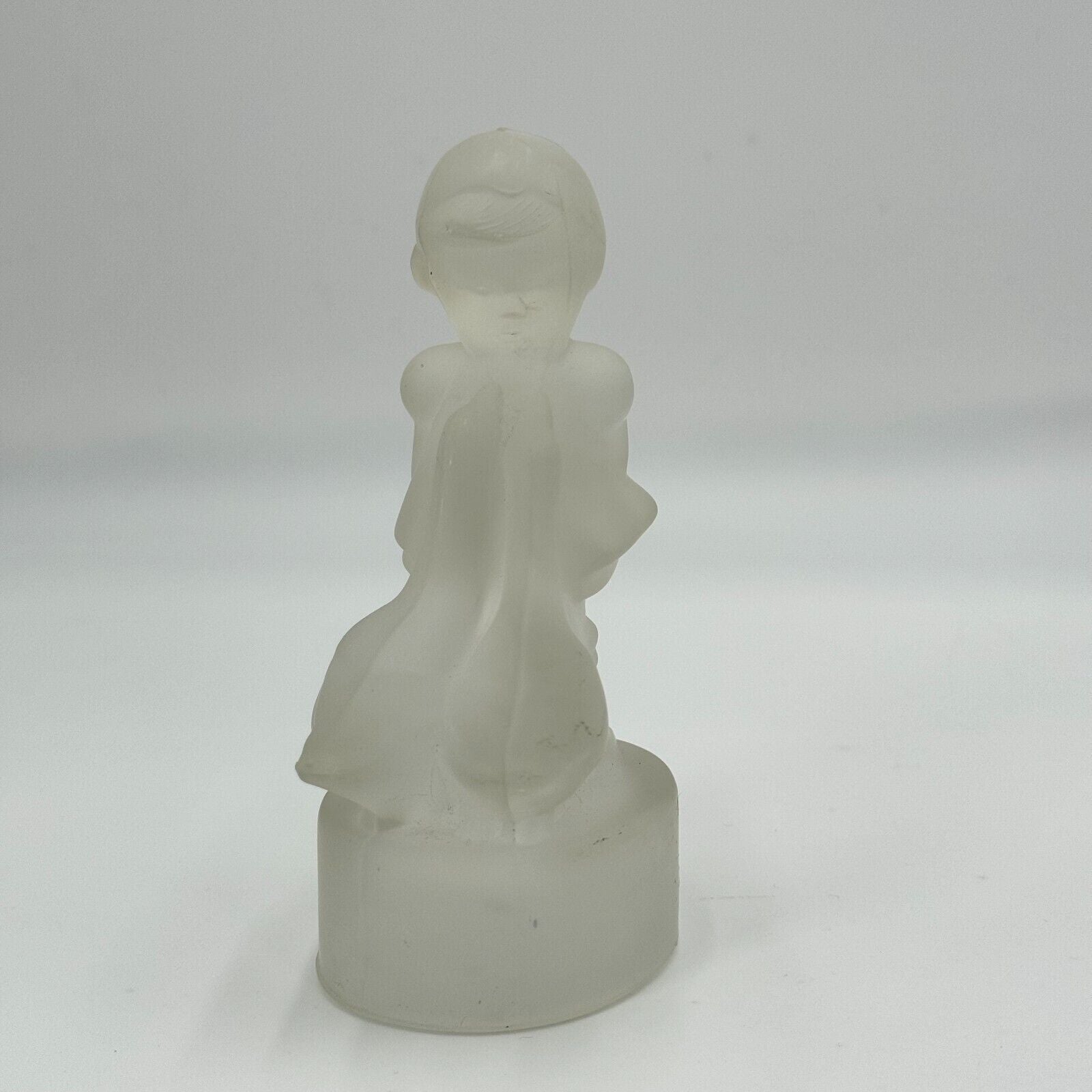Vintage L. E. Smith Charming Girl Surrounded By Geese Clear Figurine Home Decor