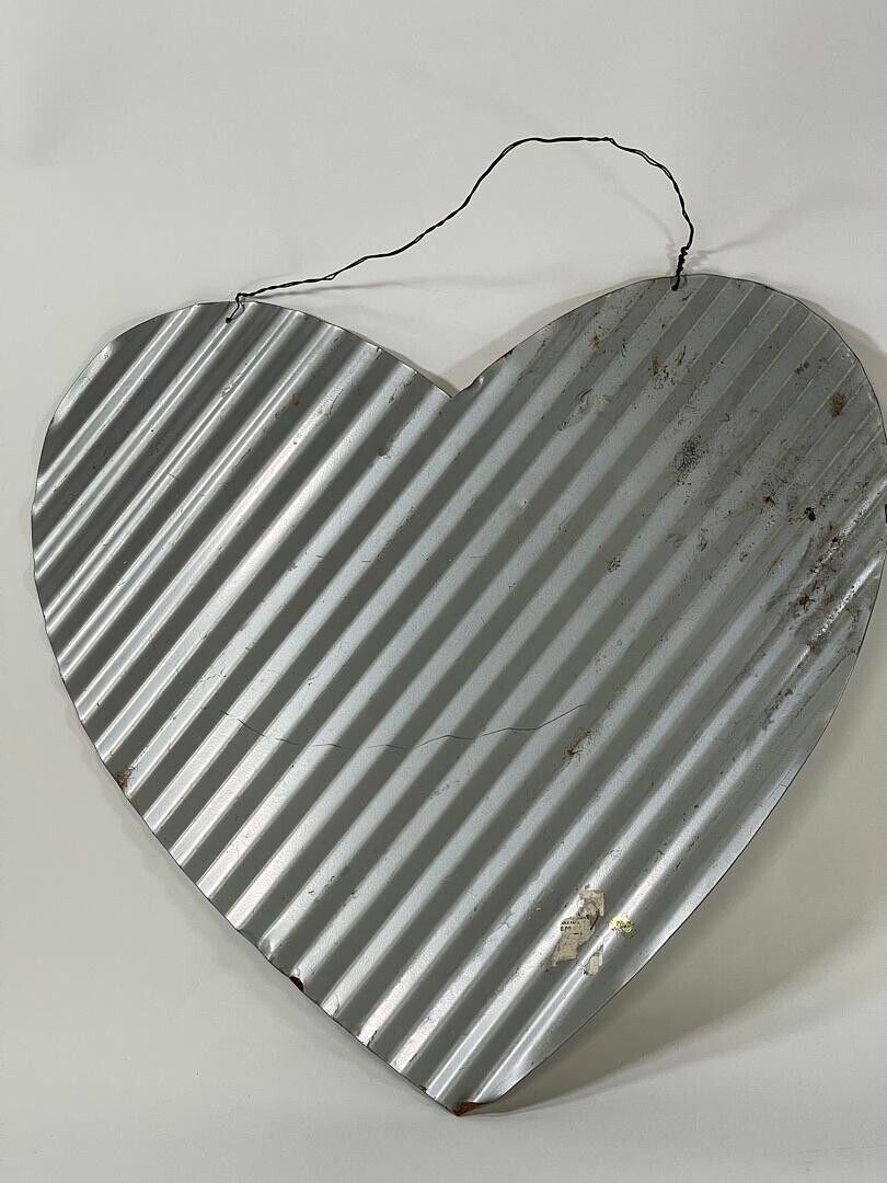 Inspiring Metal Wall Decor "I Love You More Than Ever" Heart Sign