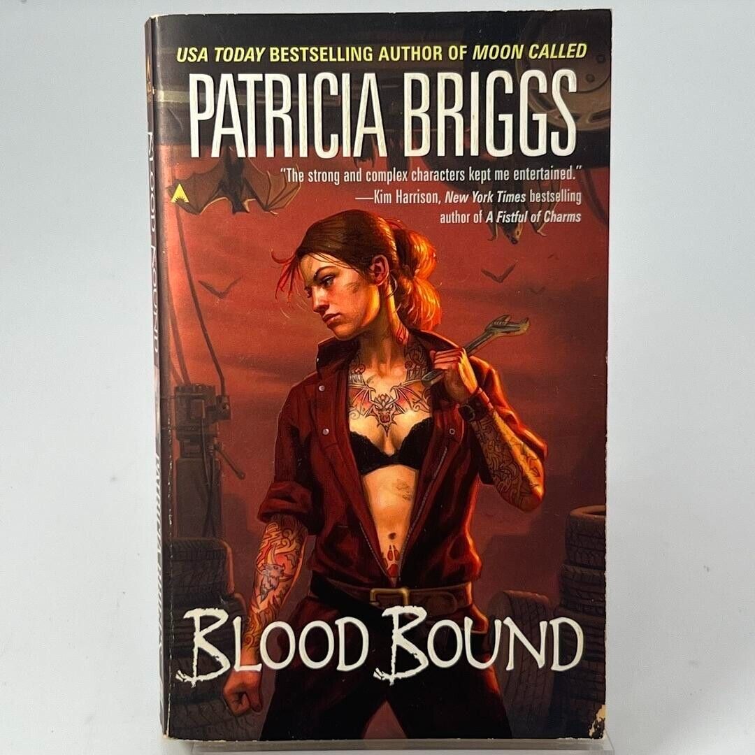 Mercy Thompson Book 2: Blood Bound by Patricia Briggs 2007 PAPERBACK BOOK