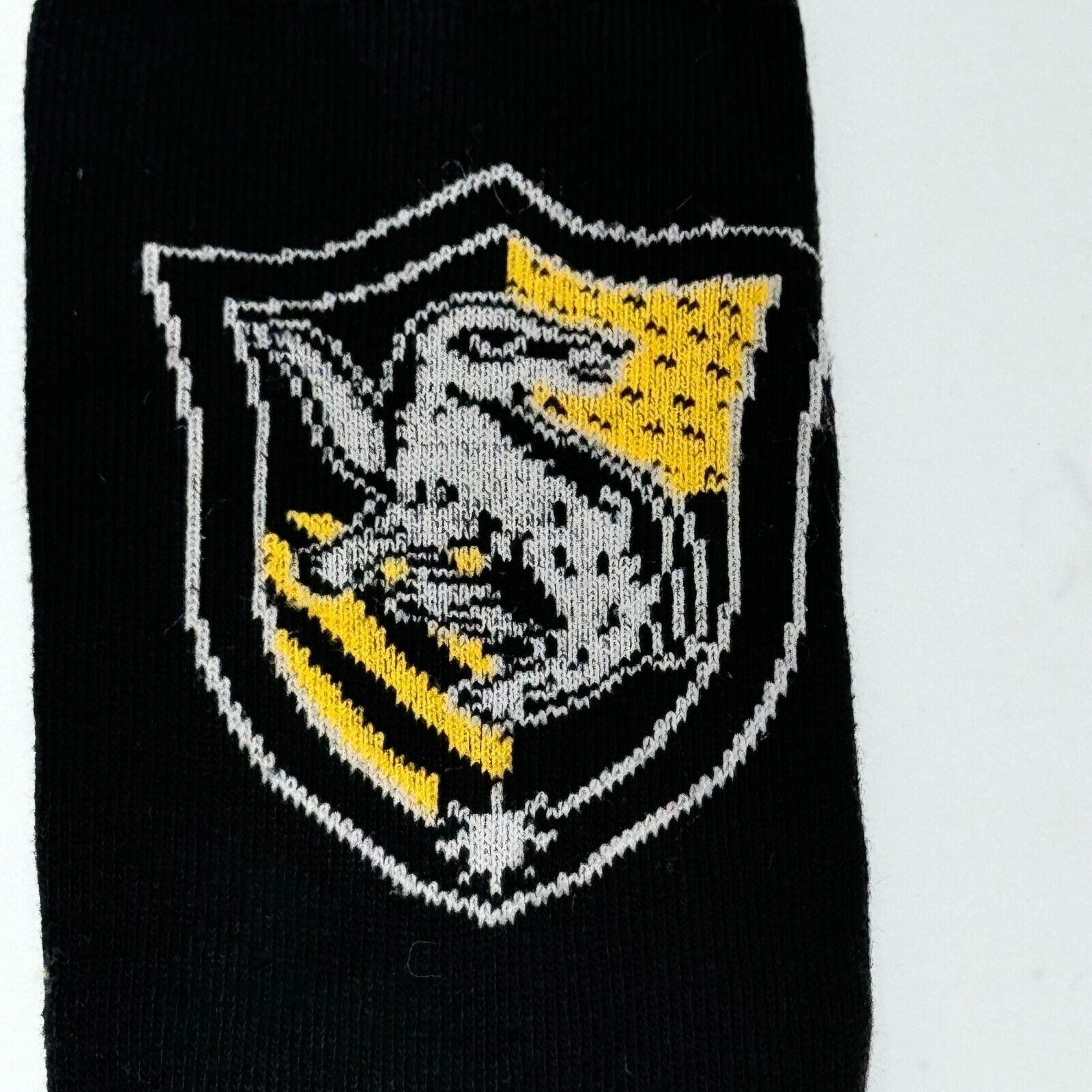 Harry Potter HufflePuff House High Crew Socks Yellow Black Adult Size 22 New