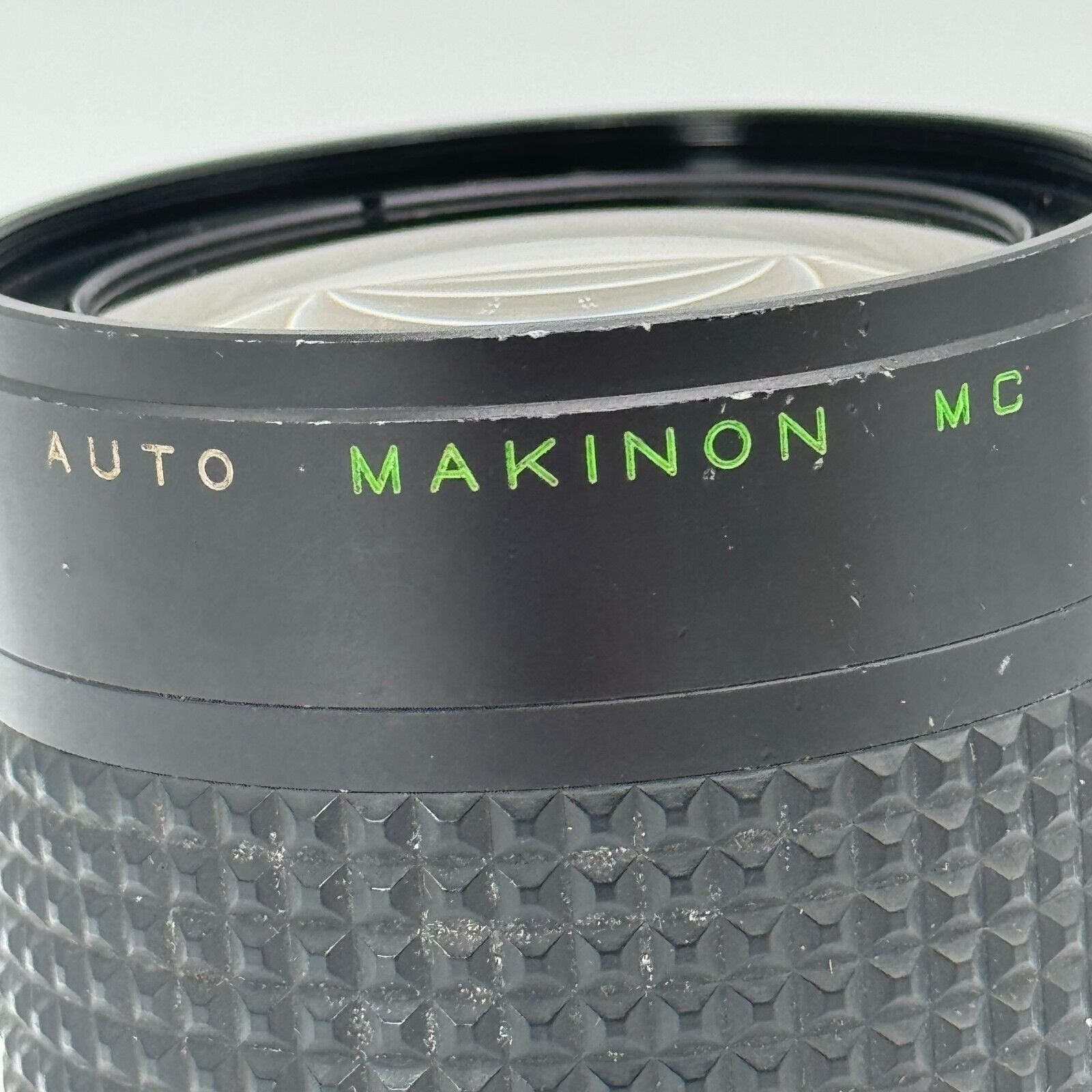 Makinon MC Auto Zoom 1 : 3.5-4.5 f=35-105mm Lens Made in Japan